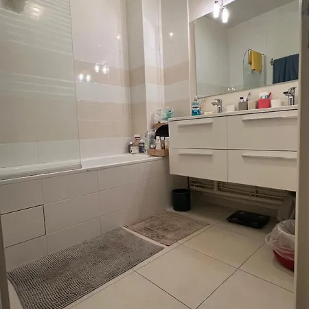 Apartment Champs-elysees - 6 Personnes - De Gamme